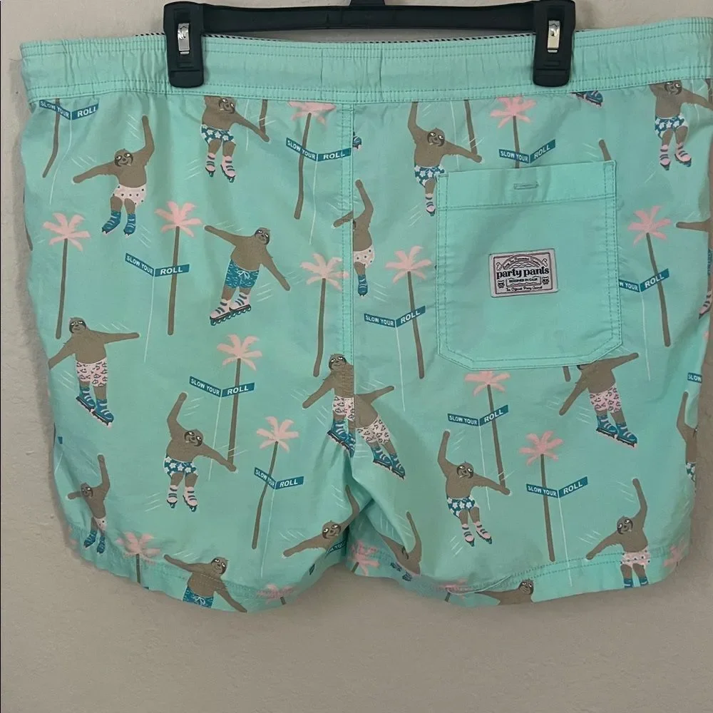 Party Pants Mint Board Shorts in Size L